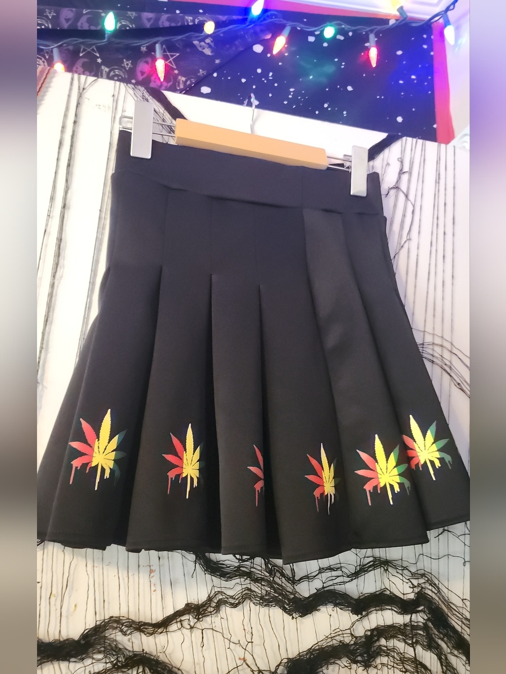 ✨️Black Pleated Skater Skirt with Red-Yellow-Green Leaf Accents✨️ - Picture 2 of 3